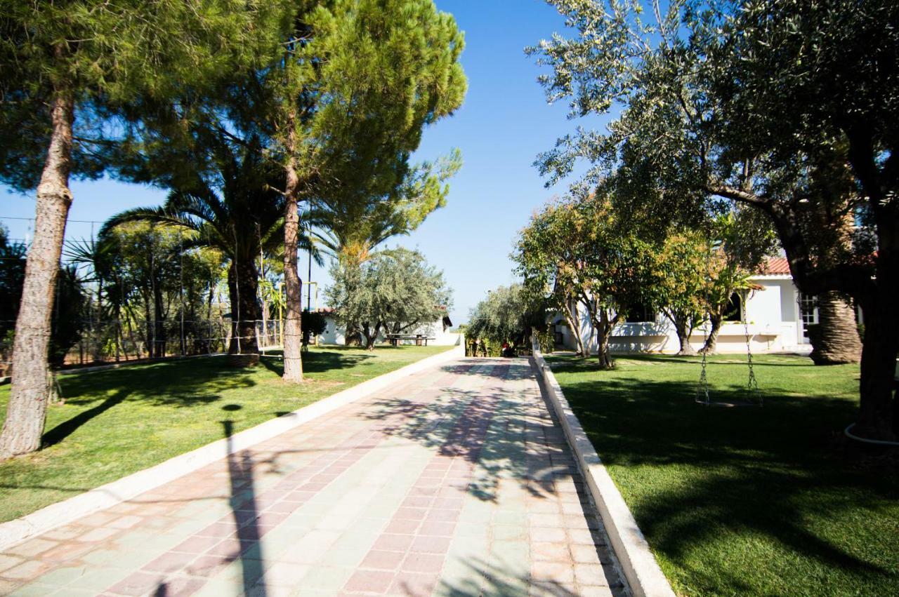 Country Villa Peloponnese With Tennis Court And Pool Ζευγολατιό Εξωτερικό φωτογραφία