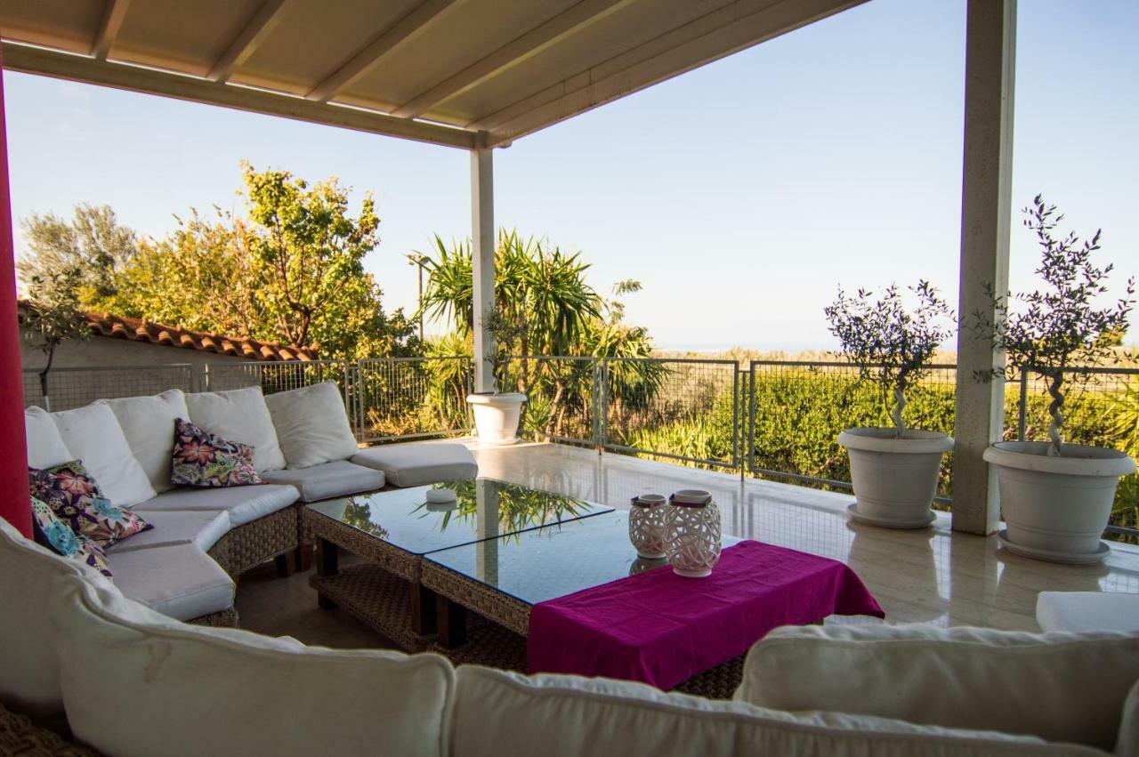 Country Villa Peloponnese With Tennis Court And Pool Ζευγολατιό Εξωτερικό φωτογραφία